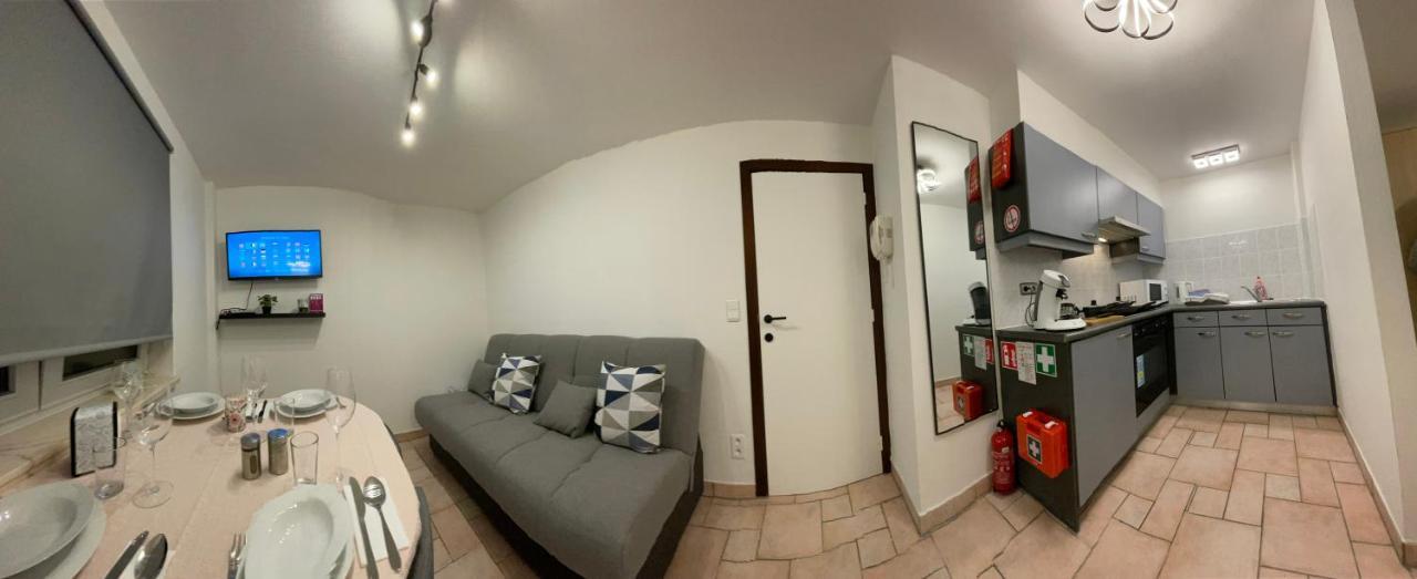 אוסטנדה Gezellige Studio 1 Slaapkamer, 3Pers,Strand,Zee 50M מראה חיצוני תמונה