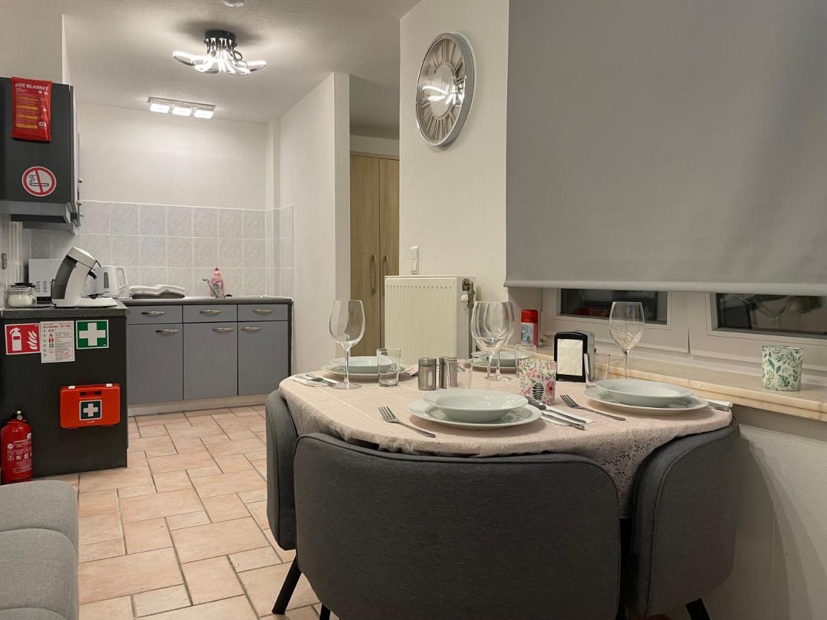 אוסטנדה Gezellige Studio 1 Slaapkamer, 3Pers,Strand,Zee 50M מראה חיצוני תמונה