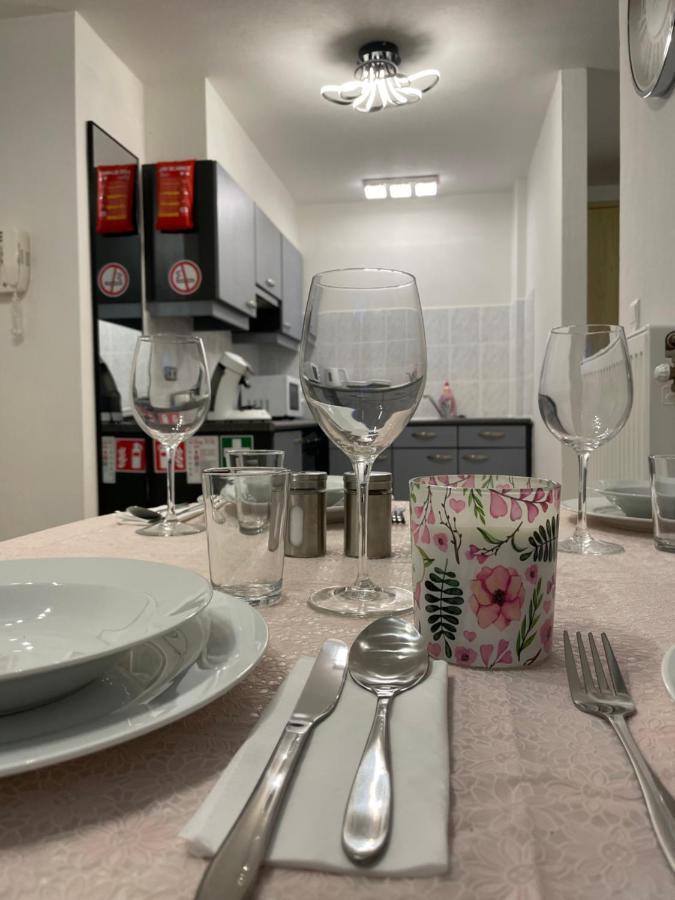 אוסטנדה Gezellige Studio 1 Slaapkamer, 3Pers,Strand,Zee 50M מראה חיצוני תמונה
